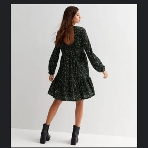 ONLY brand tiered long sleeve mini dress - Picture 3 of 12